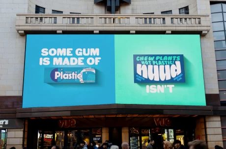 some gum is made of plastic nuud isnt
